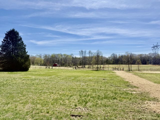 151 Robert Branch Drive, Tullahoma, TN 37388