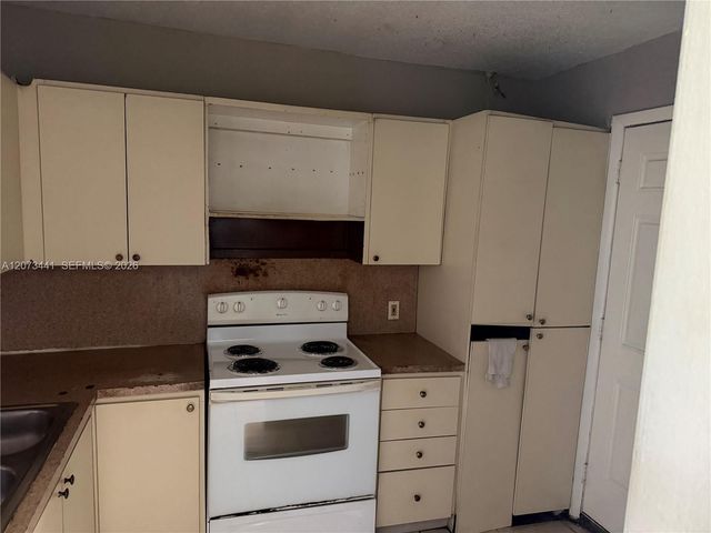 3035 NW 55th Street, Miami, FL 33142