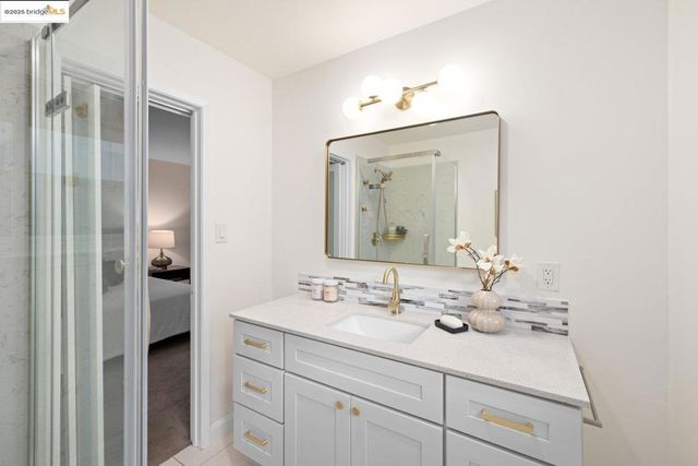 2305 Greenridge Dr, El Sobrante, CA 94803