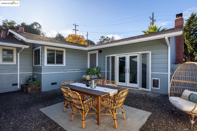 2305 Greenridge Dr, El Sobrante, CA 94803