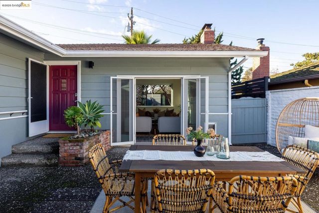 2305 Greenridge Dr, El Sobrante, CA 94803