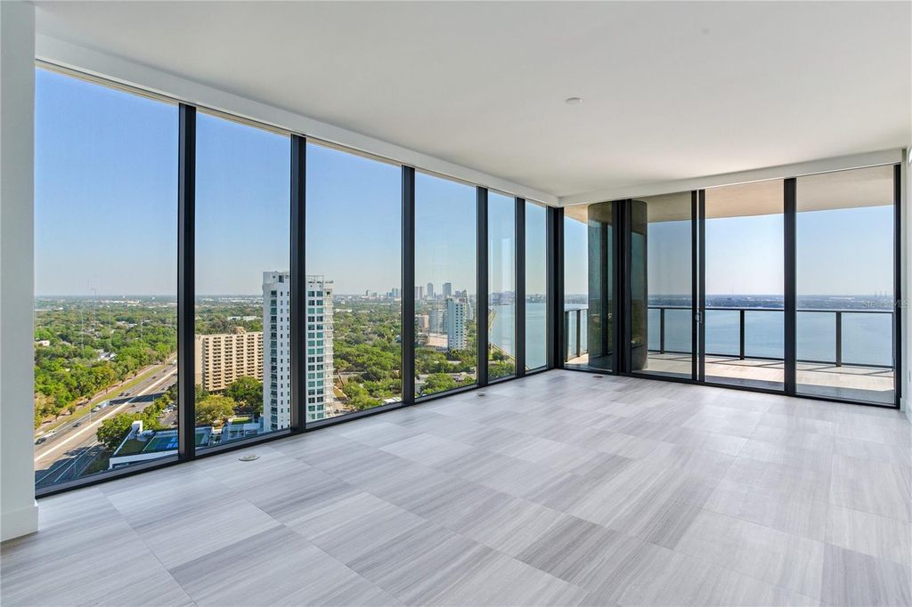 Image 6 of property listing at 3015 S YSABELLA AVENUE 2401, Tampa, FL 33629