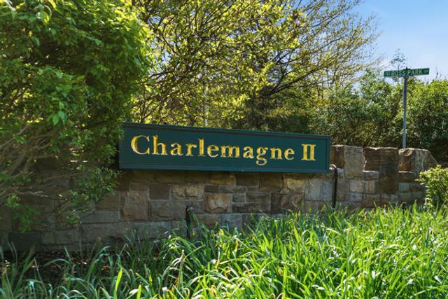 4007 Charlemagne CIRCLE, Ross Twp, PA 15237
