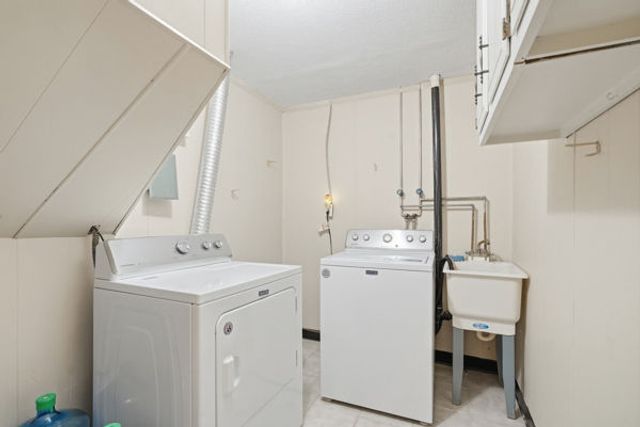 4007 Charlemagne CIRCLE, Ross Twp, PA 15237