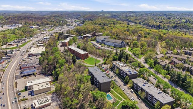 4007 Charlemagne CIRCLE, Ross Twp, PA 15237