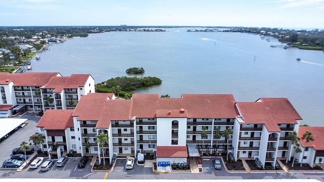1602 STICKNEY POINT ROAD 404, Sarasota, FL 34231