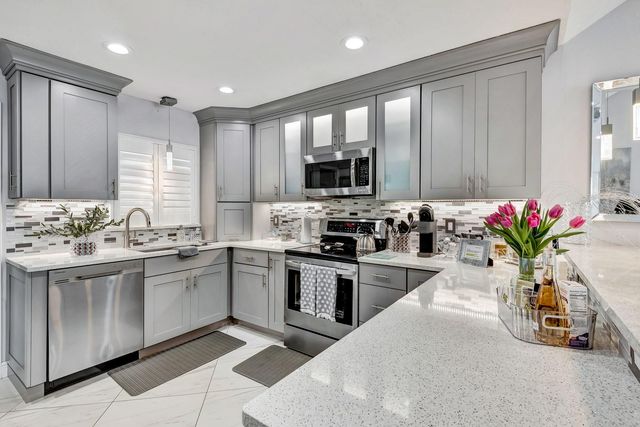 1602 STICKNEY POINT ROAD 404, Sarasota, FL 34231
