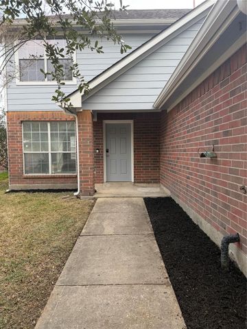 4623 Mi Castillo Court, Houston, TX 77045