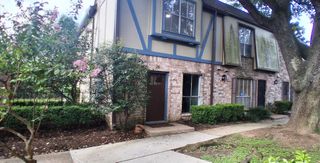 14703 Barryknoll Lane 26, Houston, TX 77079