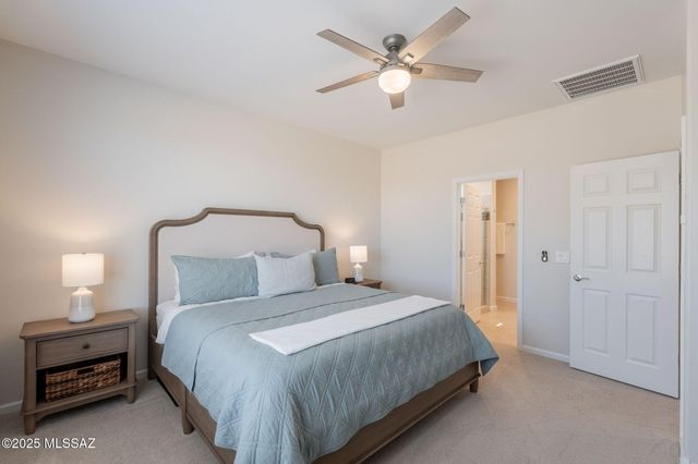 1820 N Banneker Lane, Green Valley, AZ 85614