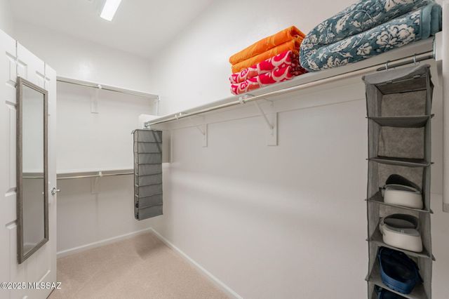 1820 N Banneker Lane, Green Valley, AZ 85614