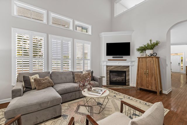 164 Etiwan Park Street, Daniel Island, SC 29492