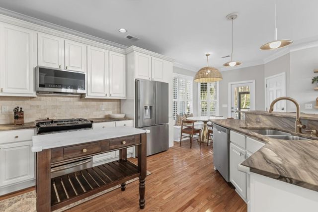 164 Etiwan Park Street, Daniel Island, SC 29492