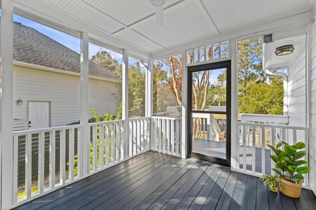 164 Etiwan Park Street, Daniel Island, SC 29492