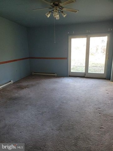 6211 CATALPHA RD, Baltimore, MD 21214