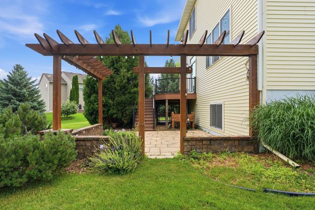 13590 Athena Court, Rosemount, MN 55068