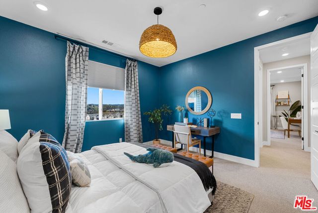 28414 Old Springs Road, Castaic, CA 91384