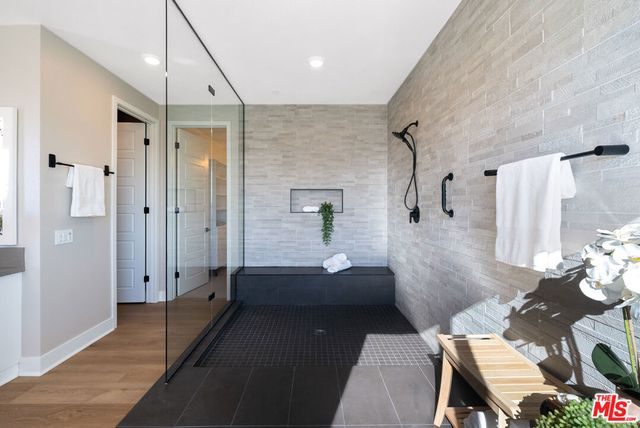 28414 Old Springs Road, Castaic, CA 91384