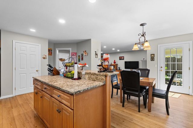 172 South St. 172, Northborough, MA 01532