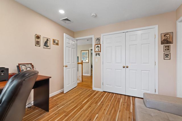 172 South St. 172, Northborough, MA 01532