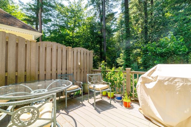 172 South St. 172, Northborough, MA 01532