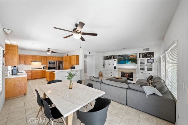 42370 Circulo Cavinara, Murrieta, CA 92562