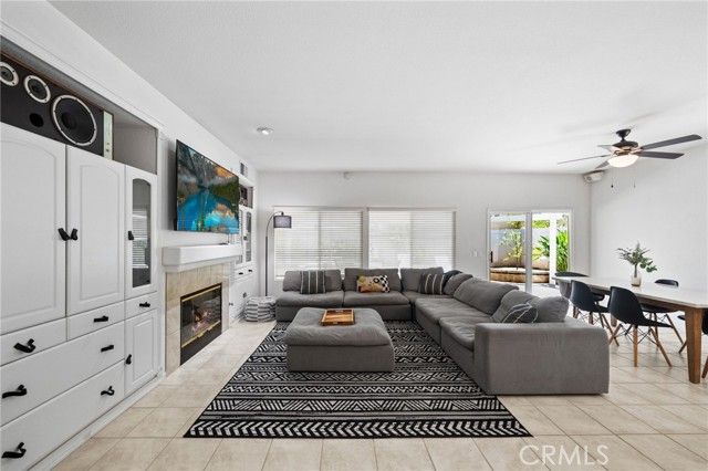 42370 Circulo Cavinara, Murrieta, CA 92562