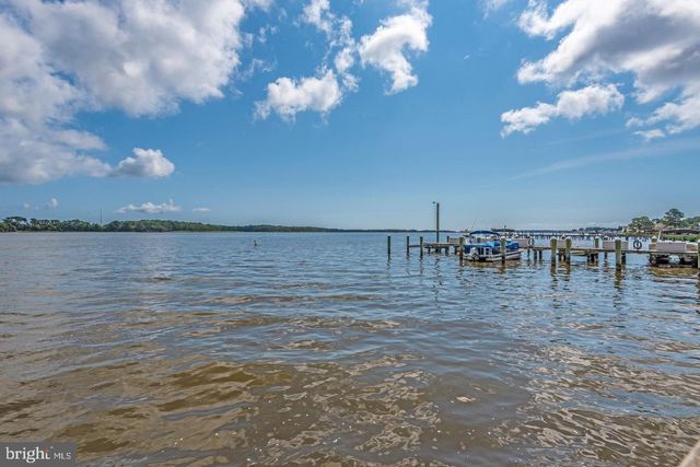 389 SEAHAWK LN, Berlin, MD 21811
