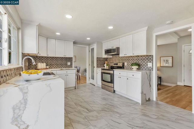 2782 Canyon Creek Dr, San Ramon, CA 94583