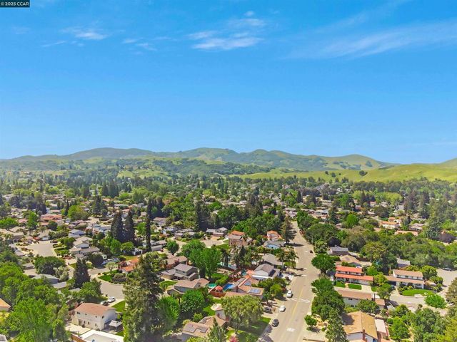 2782 Canyon Creek Dr, San Ramon, CA 94583