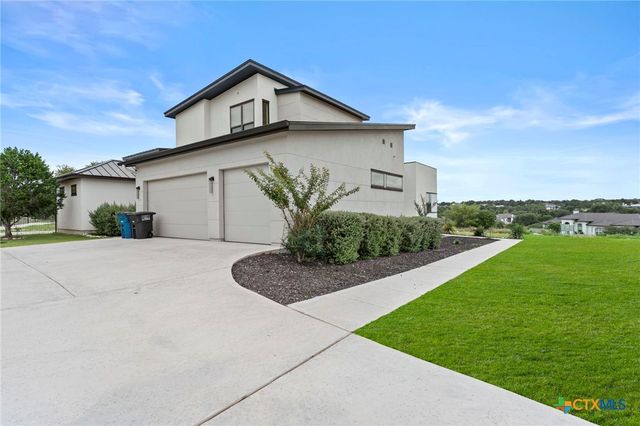 1347 Bordeaux Lane, New Braunfels, TX 78132