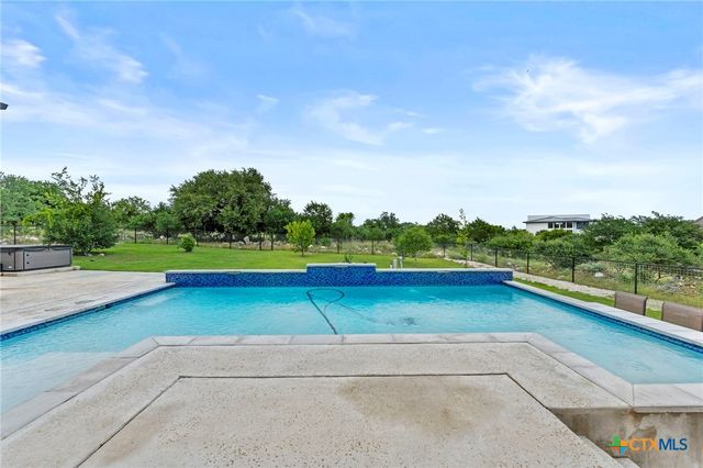 1347 Bordeaux Lane, New Braunfels, TX 78132