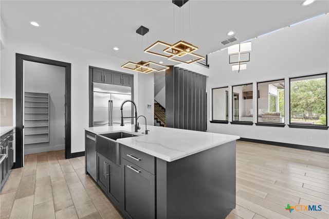 1347 Bordeaux Lane, New Braunfels, TX 78132