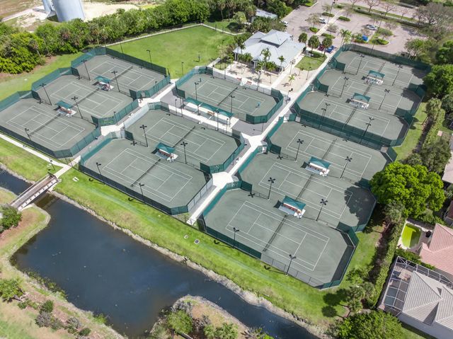 8118 Liberty Way, Parkland, FL 33067