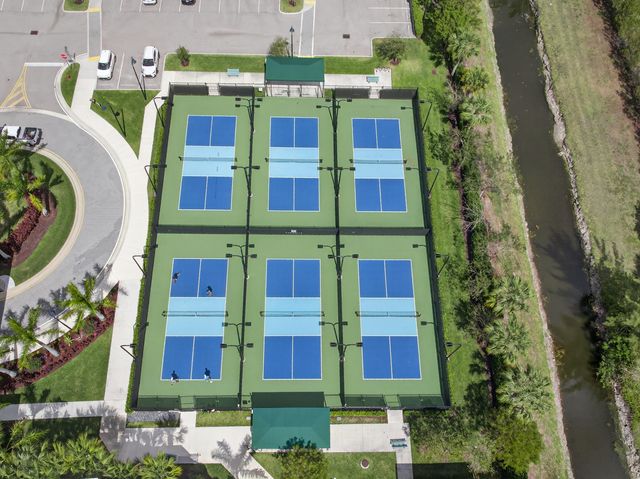 8118 Liberty Way, Parkland, FL 33067