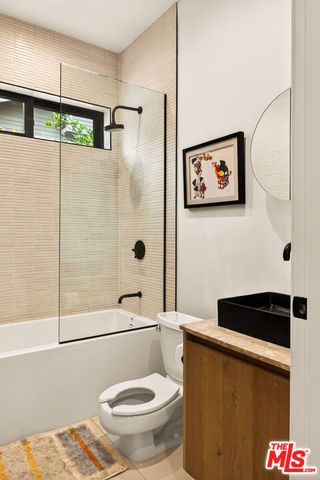 832 Milwood Avenue, Venice (los Angeles), CA 90291