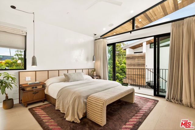 832 Milwood Avenue, Venice (los Angeles), CA 90291