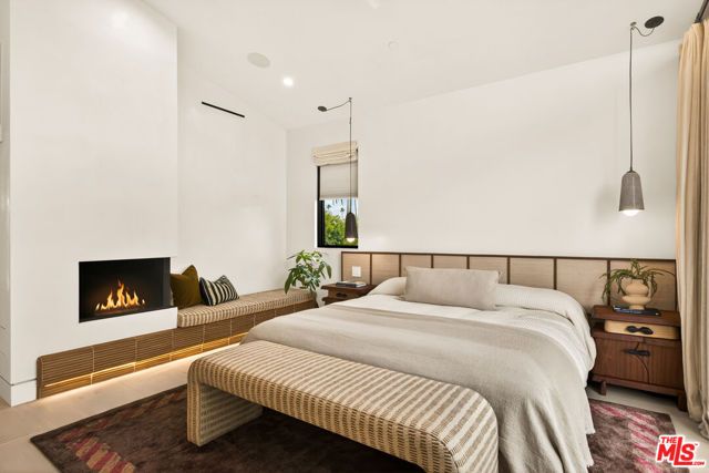 832 Milwood Avenue, Venice (los Angeles), CA 90291