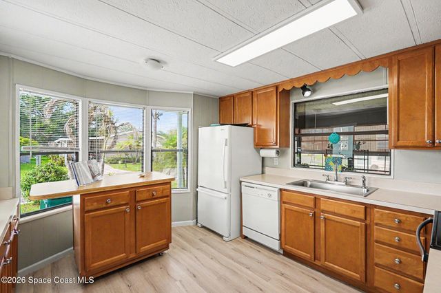 4442 Twin Lakes Drive, Melbourne, FL 32934