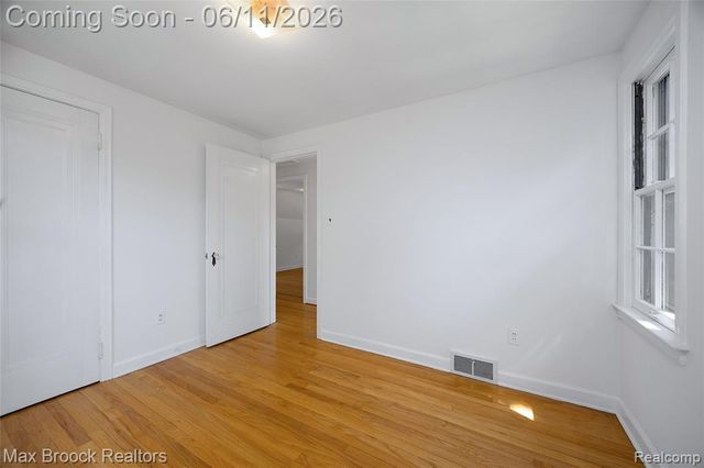14 Fairwood Boulevard, Pleasant Ridge, MI 48069