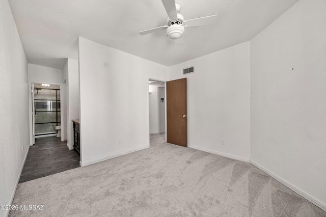 3690 N Country Club Rd Apt 1006, Tucson, AZ 85716