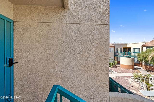3690 N Country Club Rd Apt 1006, Tucson, AZ 85716