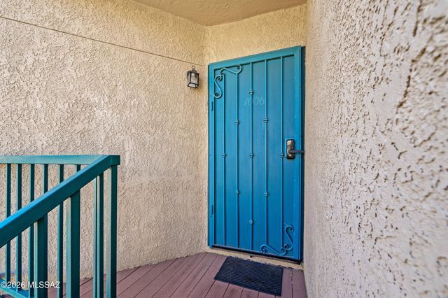 3690 N Country Club Rd Apt 1006, Tucson, AZ 85716