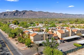 3690 N Country Club Rd Apt 1006, Tucson, AZ 85716