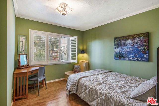 2882 Belden Drive, Los Angeles, CA 90068