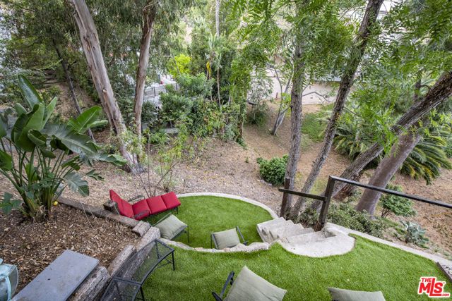 2882 Belden Drive, Los Angeles, CA 90068