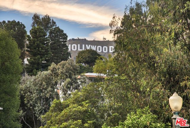 2882 Belden Drive, Los Angeles, CA 90068