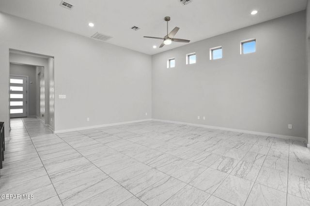 12622 AMESBURY, El Paso, TX 79928