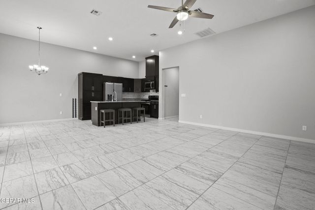 12622 AMESBURY, El Paso, TX 79928