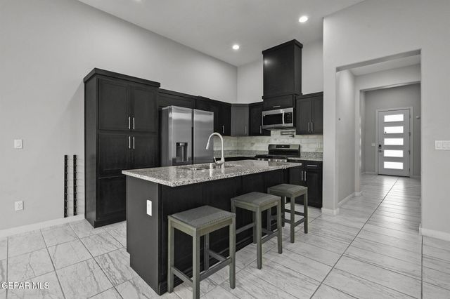 12622 AMESBURY, El Paso, TX 79928